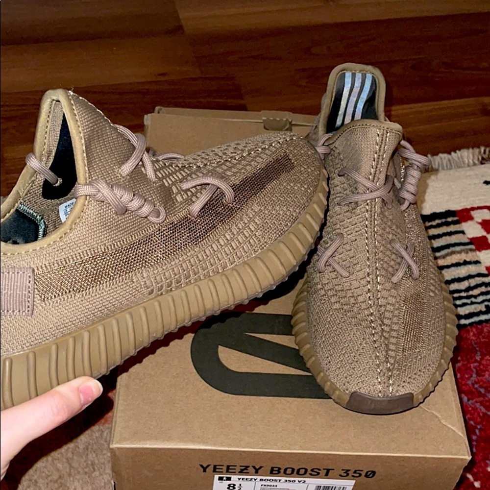 YEEZY BOOST 350
